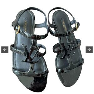 Louis Vuitton Patent Leather Sandals Sz 39